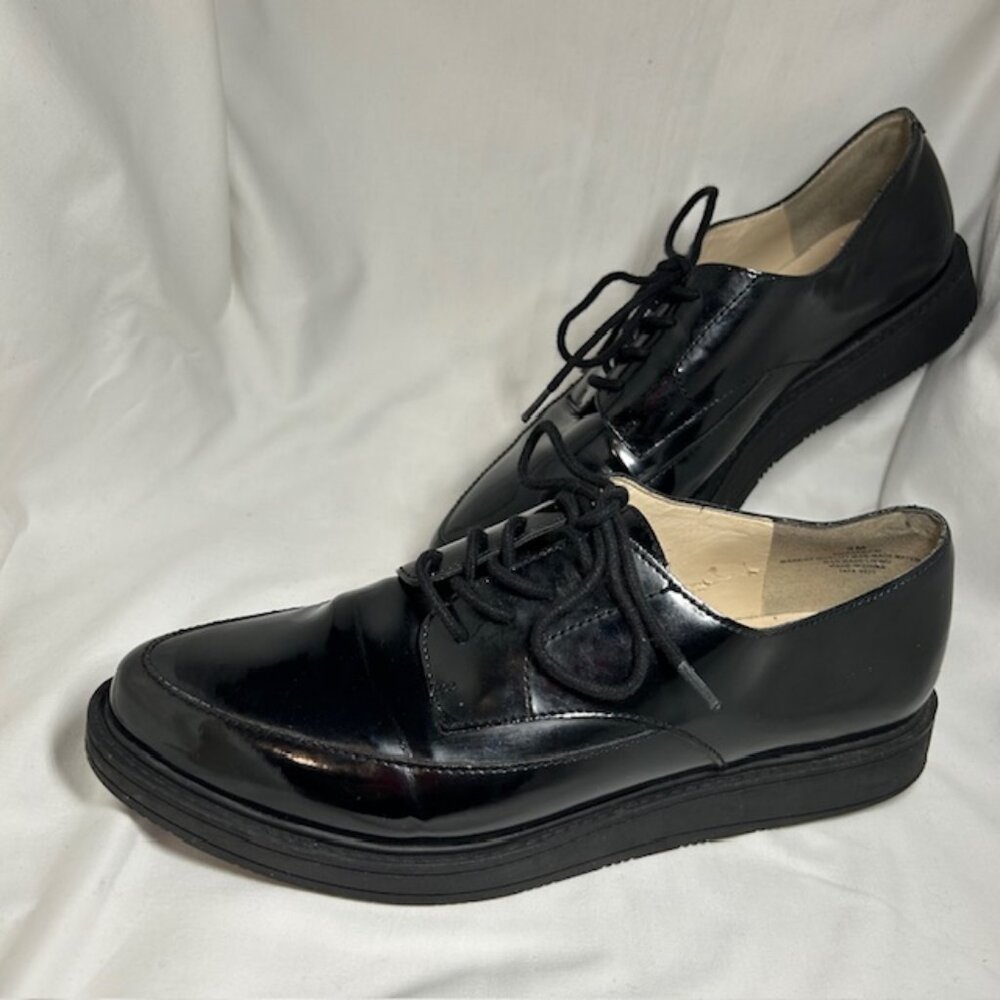 NINE WEST BARBIERI Black Patent Oxfords - Picture 6 of 14
